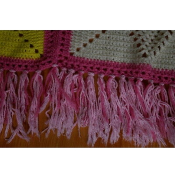 Granny Square Crochet Afghan Blanket Throw - Picture 2 of 8